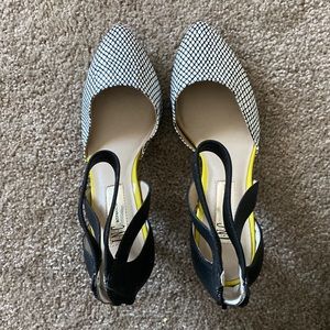 INC international concepts kitten heels